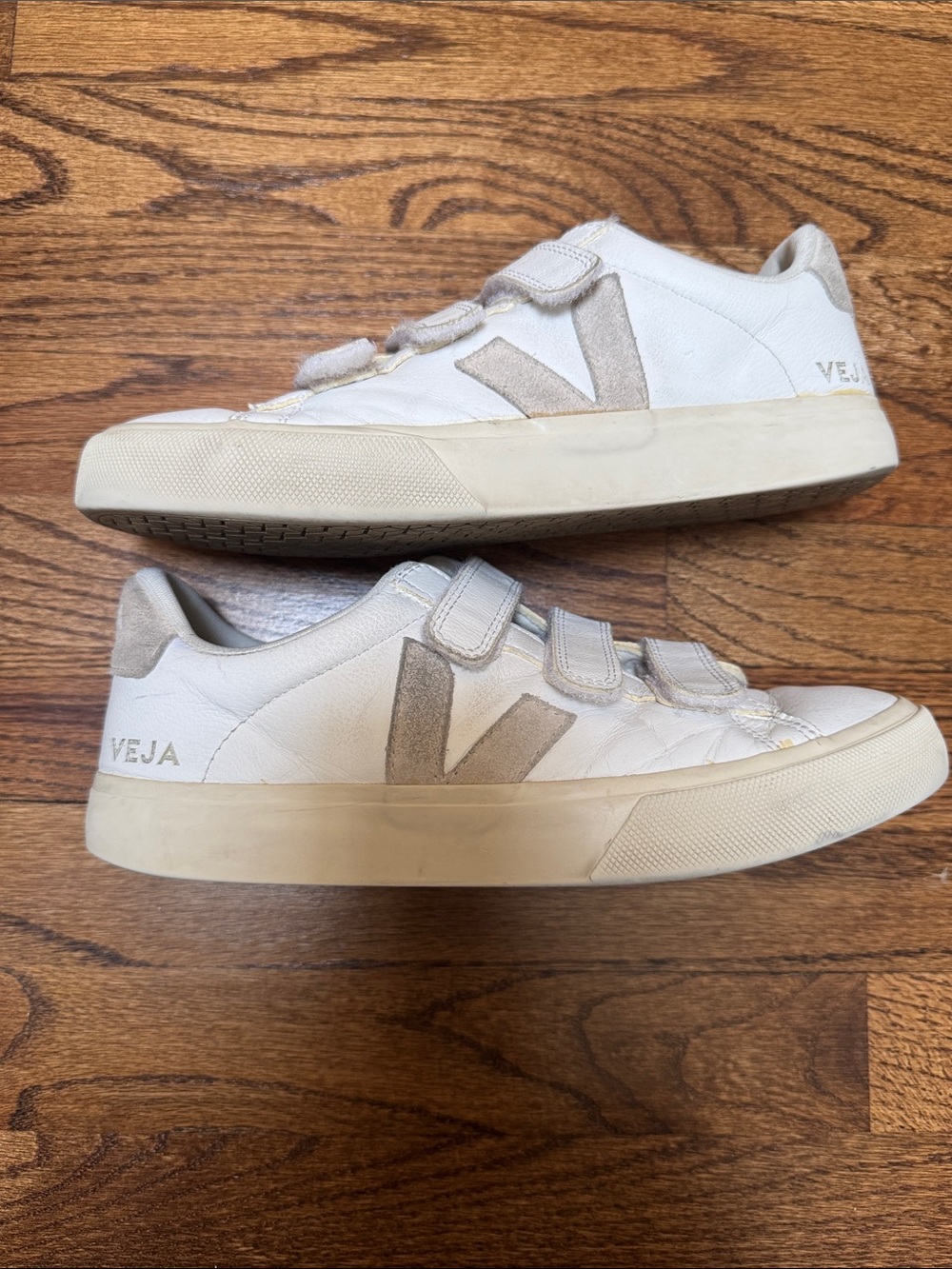 Veja Recife Sneakers size 9